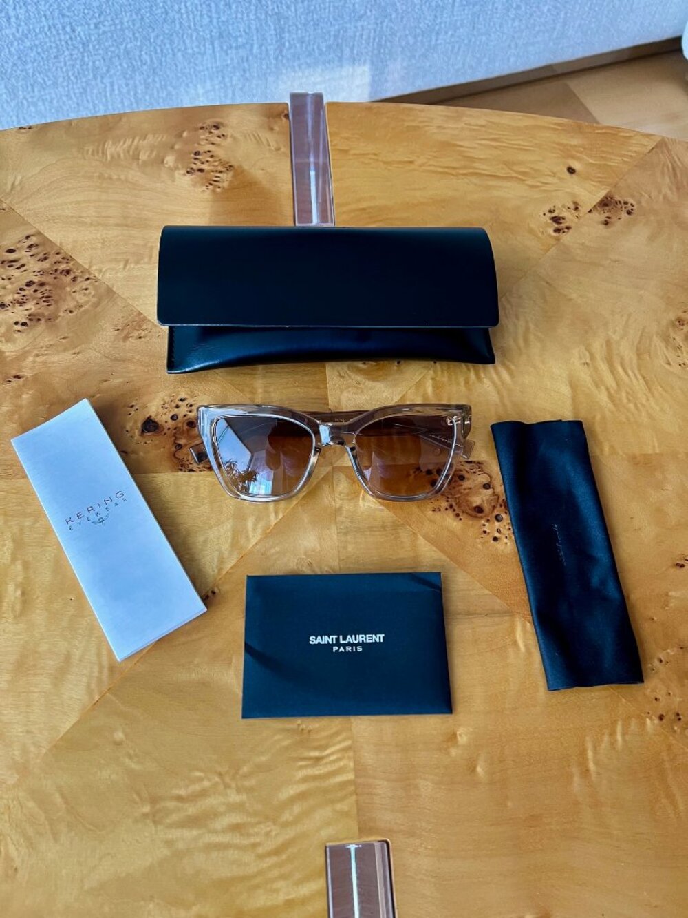 ☀️ Saint Laurent Cat Eye Beige SL 641 Sunglasses Like New